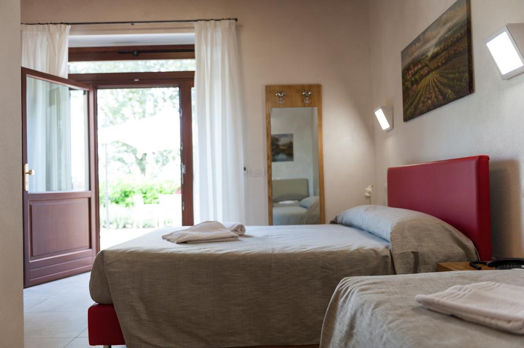 Agriturismo B&B Corte Tonolli Valeggio sul Mincio Zimmer foto